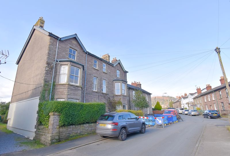 Front Elevation- click for photo gallery